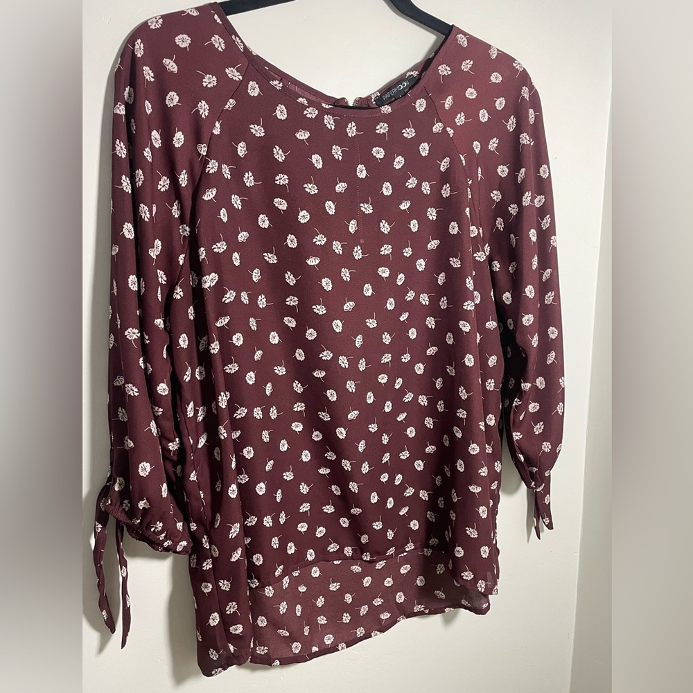 Papermoon from Stitchfix Burgundy / Purple tie sleeve floral print blouse,Large